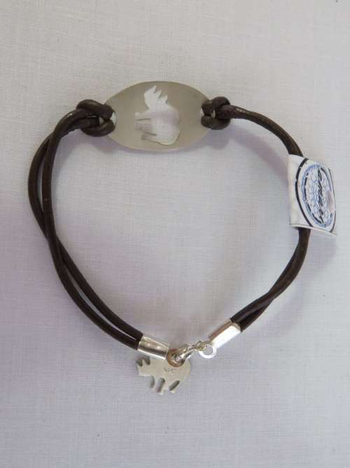 Amari sterling silver disc and charm leather bracelet - Rhino