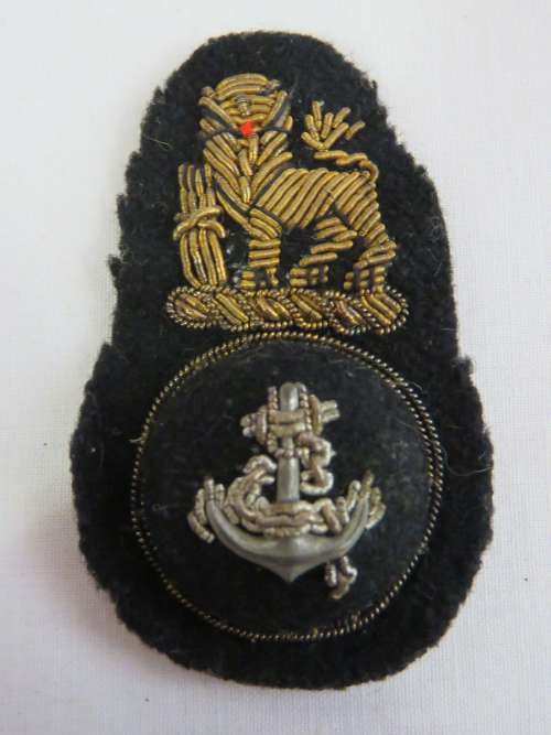 SA Navy Seaman cap badge