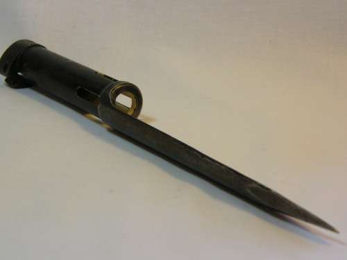 R1 Rifle bayonet - no scabbard
