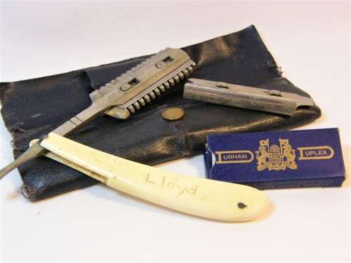 Vintage Duplex safety cut throat razor in pouch