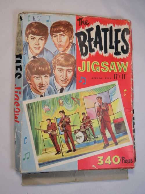 The Beatles jigsaw puzzle - 1963 - 3 pieces missing - In original box
