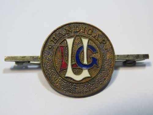 Ladies Gold Union Handicap brooch pin badge