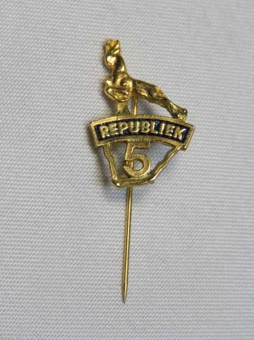 RSA 5 year republic pin badge