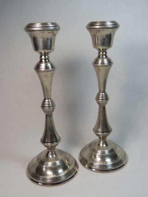 Pair of Birmingham sterling silver candlestick - Filled - 1976 by WI Broadway and Co - 1600grams
