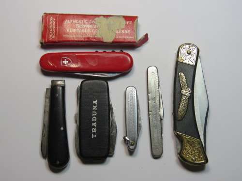Lot of 6 pocket knives - Some well used