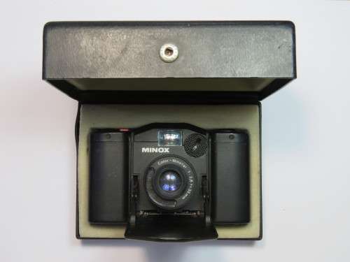 Vintage Minox 35 EL miniature 35mm camera in case - not tested