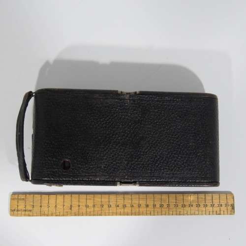 Vintage No. 3A folding pocket Kodak model B-4 camera - Red glass film view broken