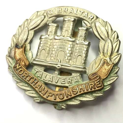 Northamptonshire regiment cap badge