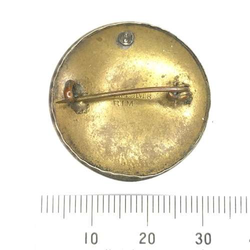 WW1 Machine Gunner Corps sweetheart brooch on mother of pearl with sterling silver rim