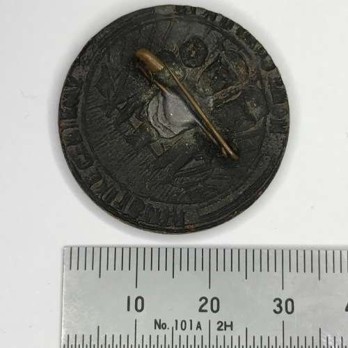 WW2 Home Comforts / Huislike geriewe pin badge