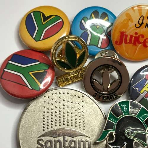 Lot of 17 lapel badges - some with pins and some with magnet