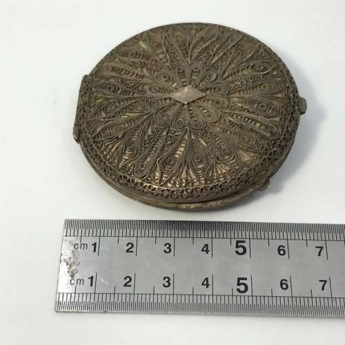 Antique Silver Filigree Powder Compact - very high class work - weighs 63.7g