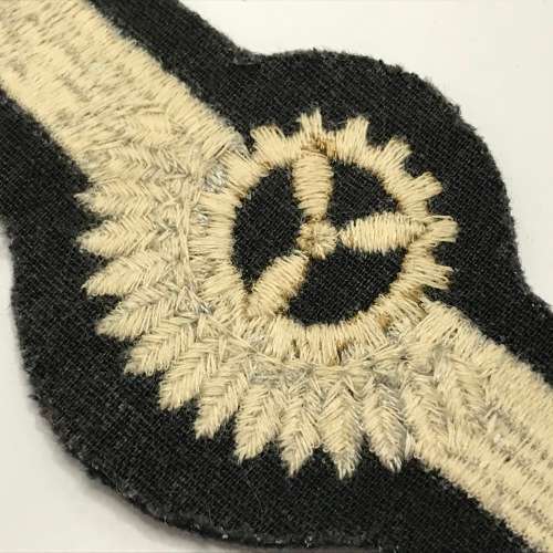 West German Air Force flight engineer bronze wing