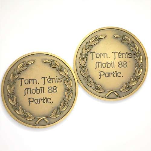 Lot of 2 Torn. Tenis Mobil 88 Partic Medallion - Unknown