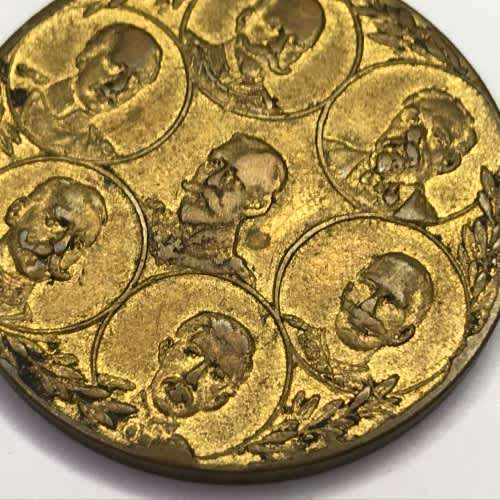 WW1 1914 ` Pro Causa Justitiae ` Medallion