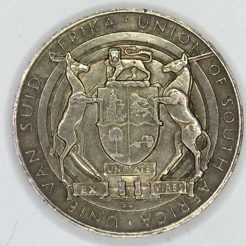 Lot of 2 different Union of SA George v medallions - copper silver