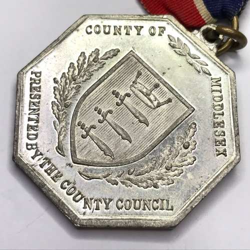 Middlesex 1935 George 5 silver jubilee medal - Excellent