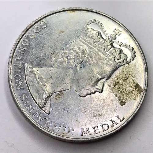 Queen Elizabeth coronation souvenir medal - National playing fields association