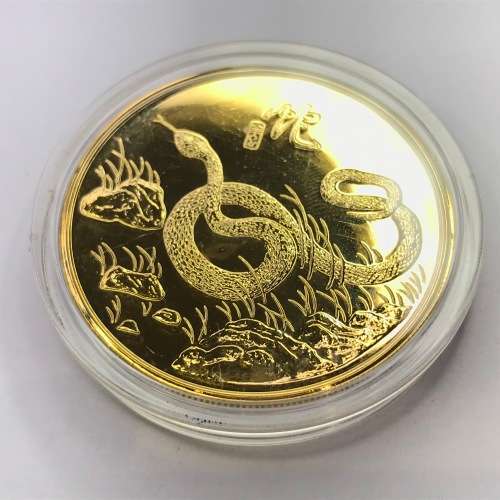 China Oriental Pearl Tower gold plated medallion