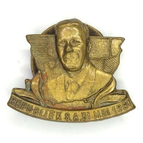 HF Verwoerd Republic 31 Mei 1961 button badge