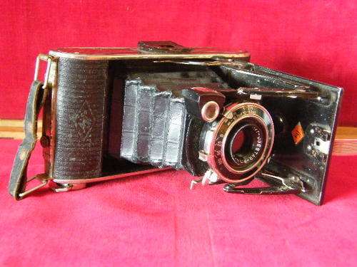 Vintage Agfa fold out camera - as per scan