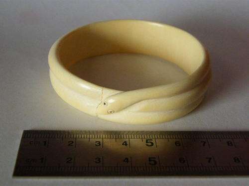 Vintage Ivory snake bangle, broken but still very nice - as per scan