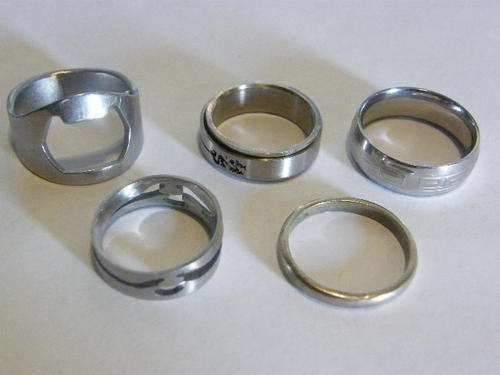 Lot of 5 Mens Stainless steel rings - as per scan - CRAZY