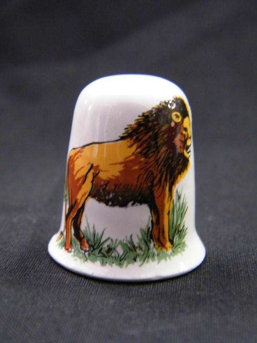Vintage South Africa thimble with Lion as per scan