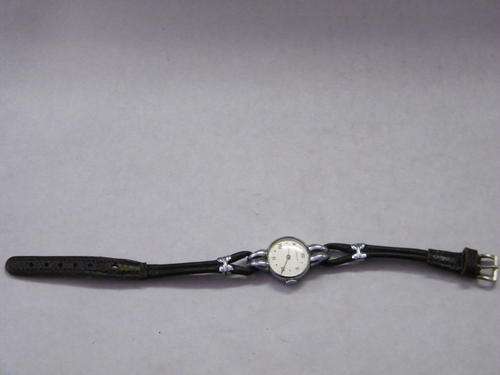 Marvin Ladies manual wind watch - stainless steel vintage watch with leather strap
