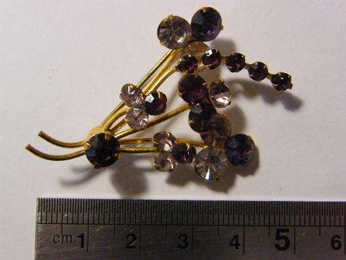Vintage brooch with white and purple stones - @ CRAZY R1 start