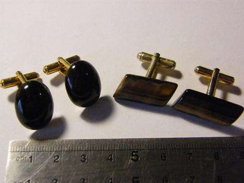 2 pairs of tiger's eye cufflinks