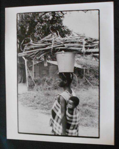 Original Pieter Boersma photo of Malawian scene - 51cm x 41cm as per photo