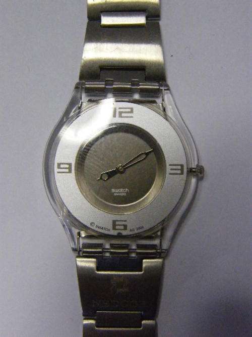 Swatch FLATTEUSE Watch Presented by Nedcor in Swatch Case - Working - as per photo