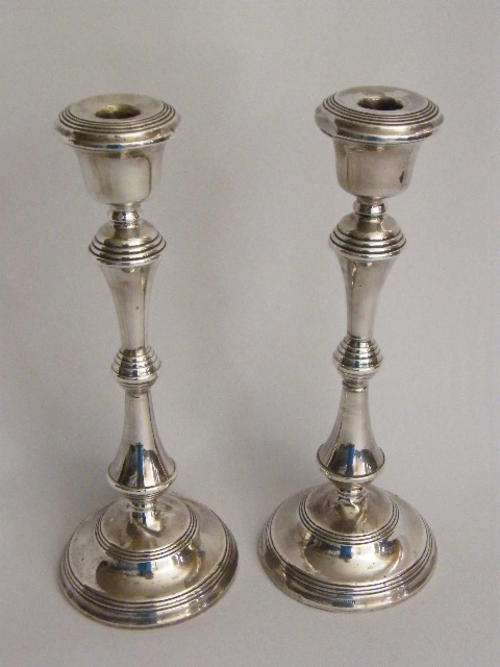 Pair of Silver Candlesticks Hallmarked - Total weight of 1660 grams - as per photo