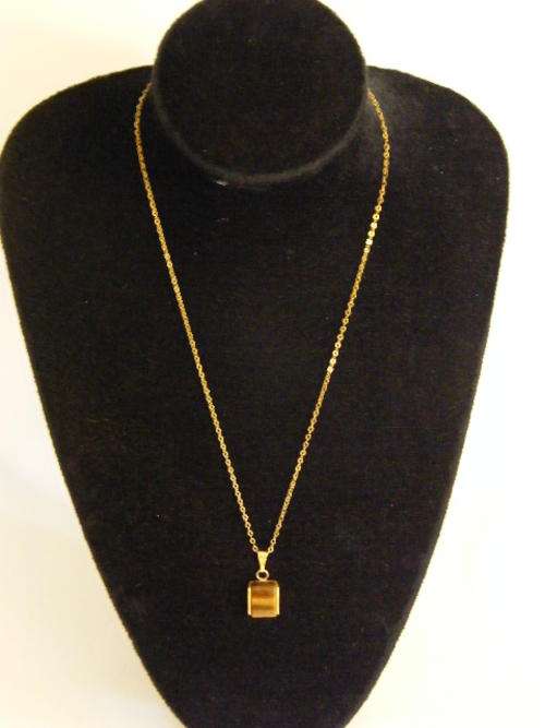 Vintage SAL Pendant and Necklace - as per photo