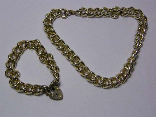 Vintage Fashion Set - Set with Bracelet & Necklace - @ CRAZY R1 start