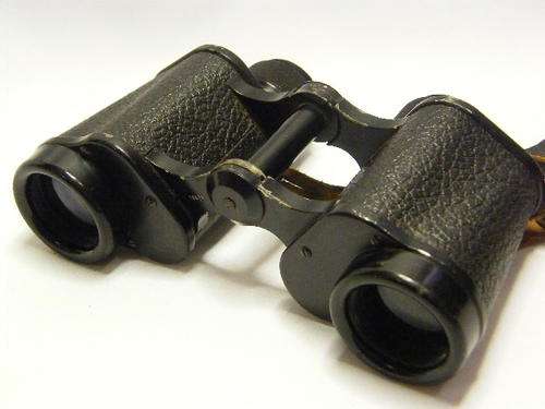 Vintage Oigee Troigigant 6 x 30 Binoculars - Eye Cups missing - as per photo