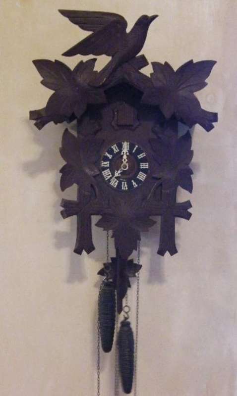 Vintage Wall Hanging Cuckoo Clock. Cuckoo is working but clock Needs a service - as per photo