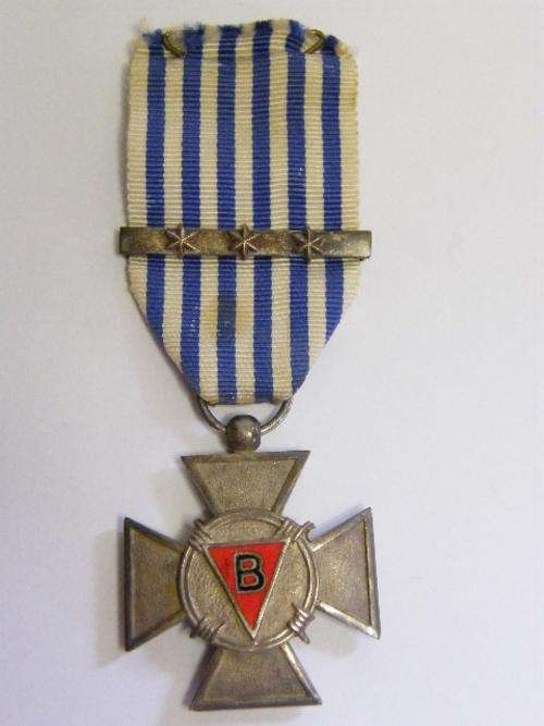 Belgium Political Prisoner`s Cross with 3 Star Clasp - as per photo