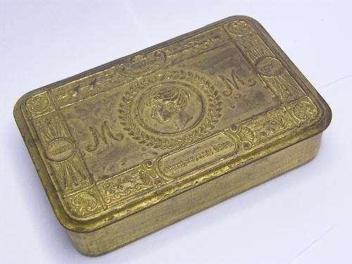 WW1 Chocolate Tin - Christmas 1914 with Booklet - as per photo