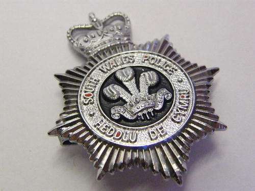 British - South Wales Police Cap Badge - as per photo