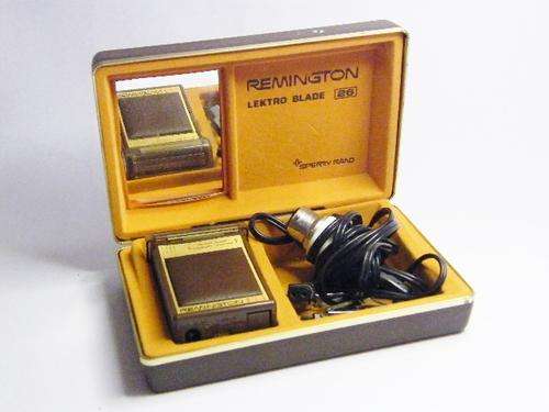 Remington Lektro Blade Razor in Original Box - as per photo