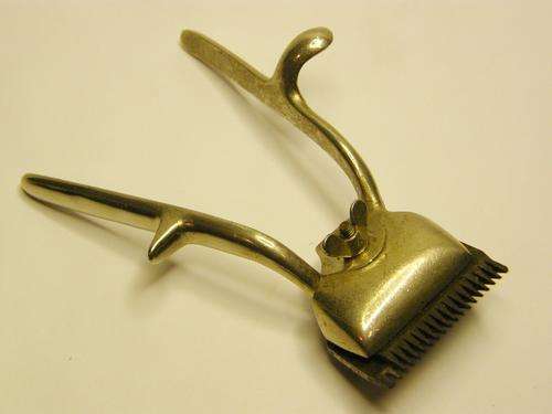 SKI haircutter - Hand Model - Vintage - as per photo