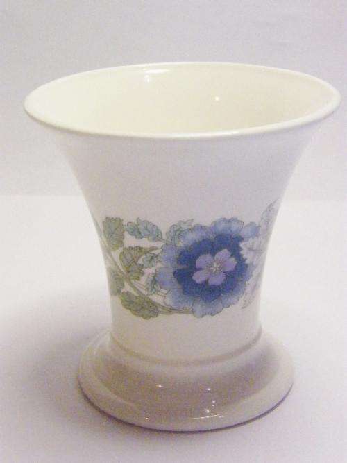 Wedgwood Clementine Dressing Table Vase - as per photo