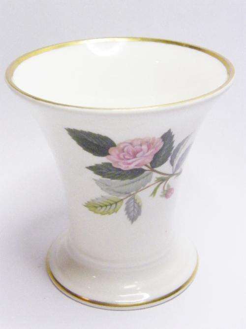 Wedgwood Hathaway Rose Dressing Table Vase - as per photo