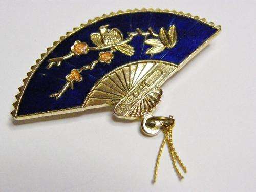 Vintage Japanese Fan Enameled Brooch - as per photo