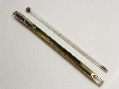Vintage veterinarian Thermometre for Man, Cats, Dogs, Pigs, Fowl etc in Original Case - as per photo