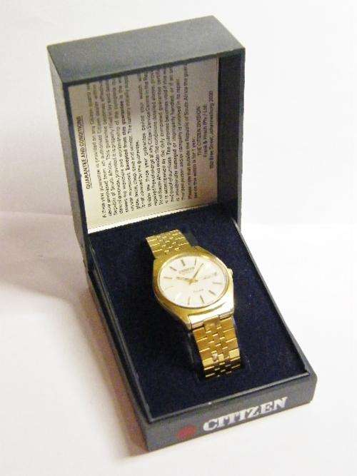 Vintage Citizen Seven Quartz Mens Watch - Not working - in original case - as per photo