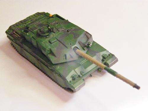 Military Challenger Tank - UK Mainland Division - United Kingdom 1984 - as per photo
