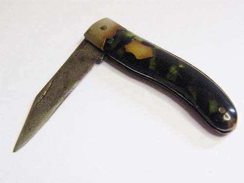 Small Pocket Knife with Cameo handle - as per photo